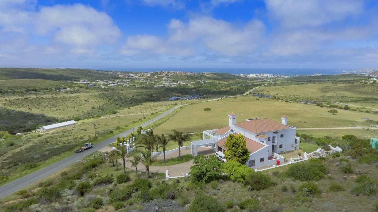 Fly Me To The Moon Guesthouse Mossel Bay Exterior photo